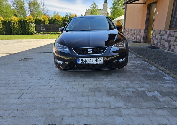 Seat Leon cena 59600 przebieg: 154650, rok produkcji 2016 z Kłecko małe 781